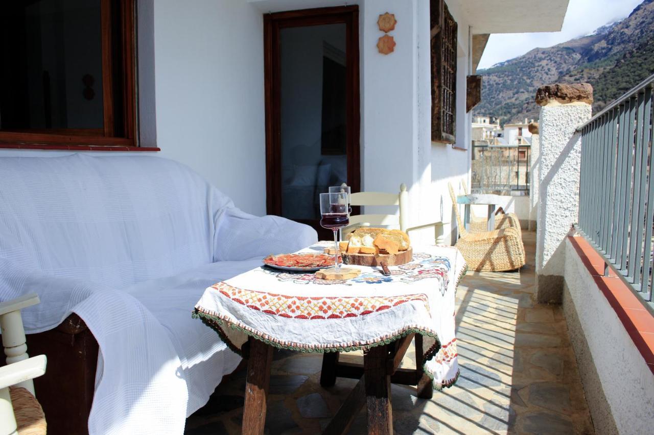 Villa Blanca Martin Trevélez Esterno foto